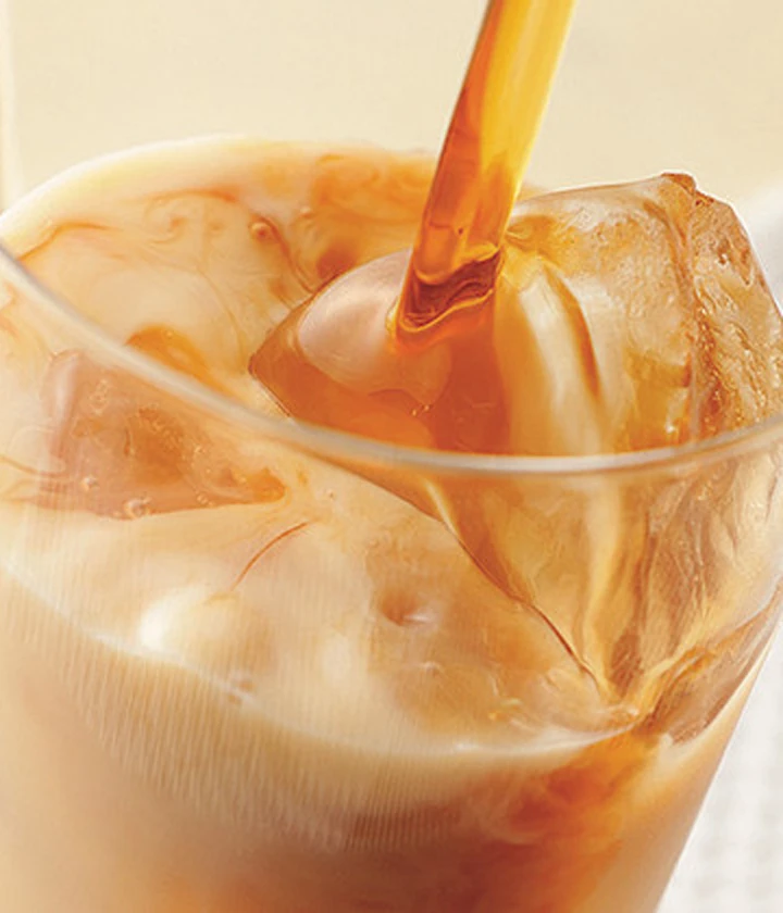 Kokuto Umeshu mit Milch