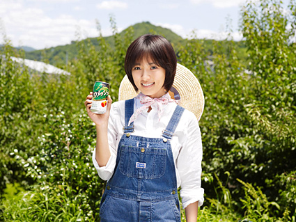チョーヤ ウメッシュ イメージキャラクターに 夏菜さんを起用 お知らせ チョーヤ梅酒株式会社
